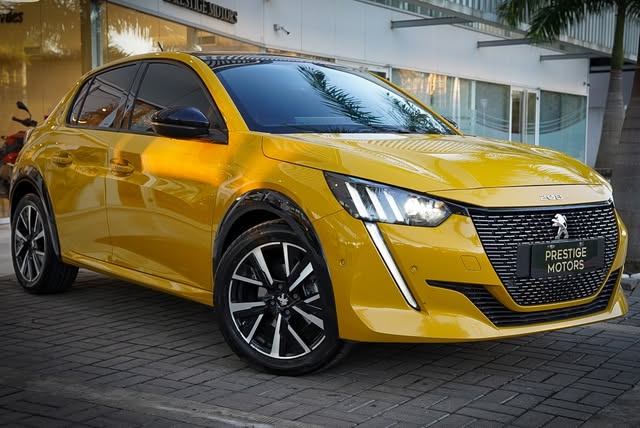 Peugeot 208