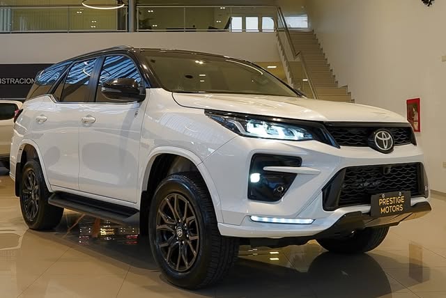 Toyota SW4